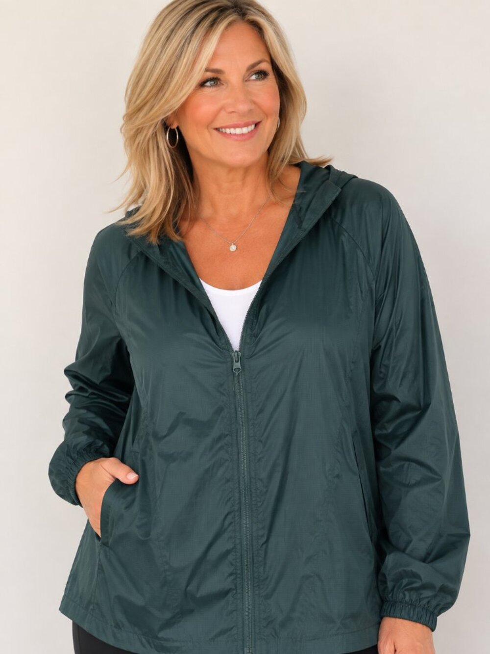 LIVI Active Packable Windbreaker Jacket Womens 10/12 Dark Green NWT Lightweight